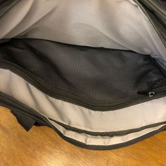 Wegner Swissgear Slim Case 16" Computer Laptop Sleeve Business Briefcase - Picture 6 of 12